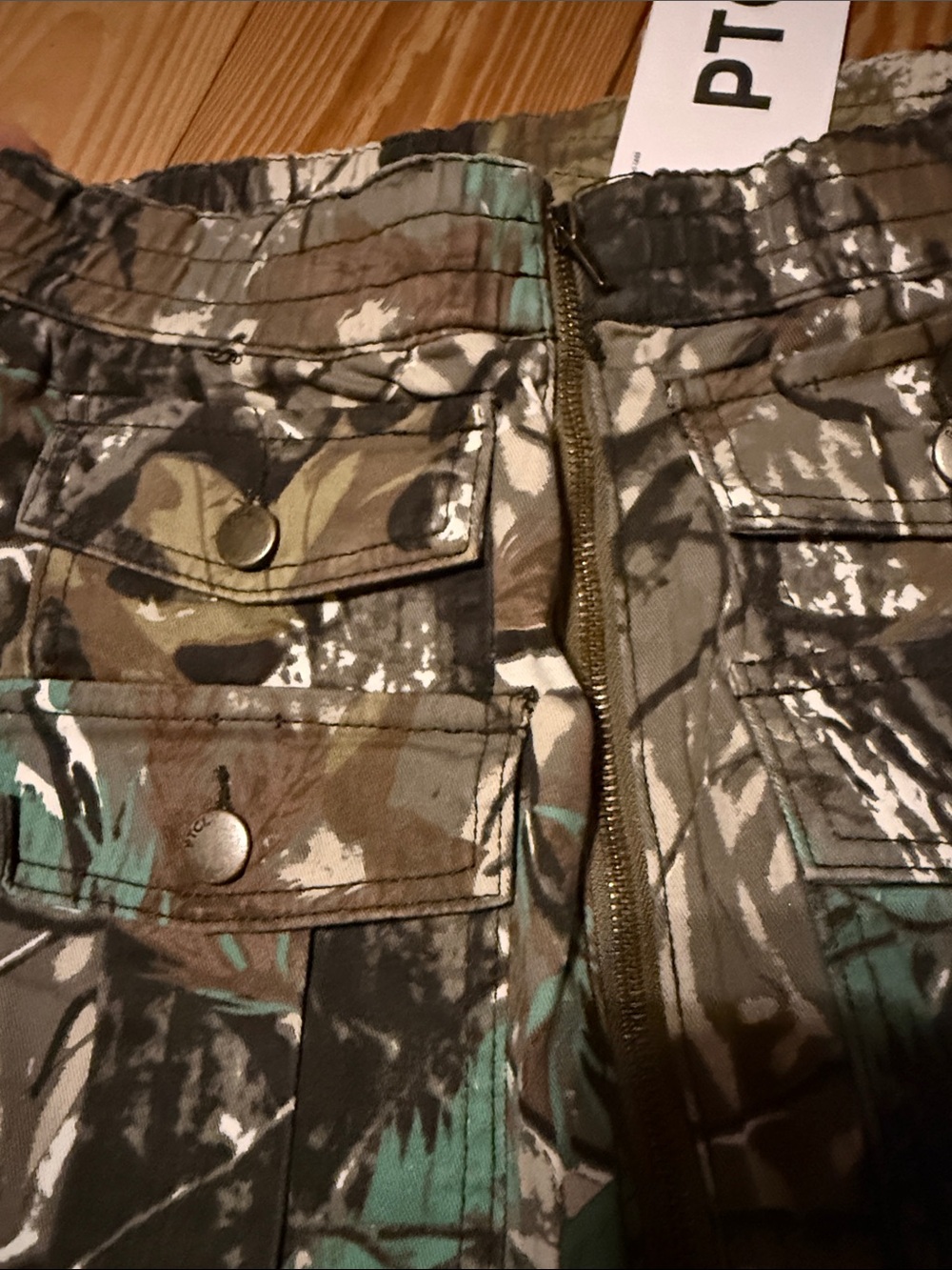 Camouflage Front-Pocket Mini Skirt - Green, Brown, Black - Picture 3 of 4